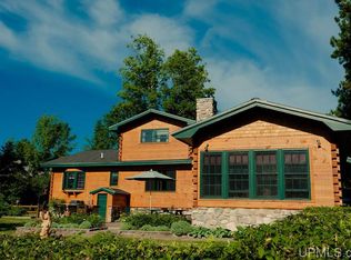 43370 Lindala Rd, Chassell, MI 49916