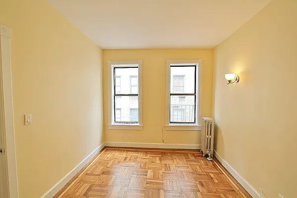 Rented by Julianna Realty Corp | media 23