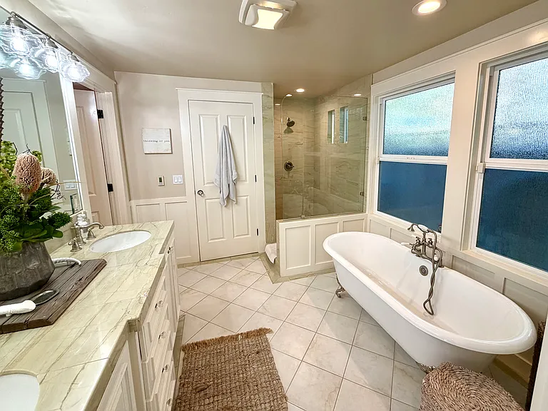 Seabreeze Pl — Photo 12