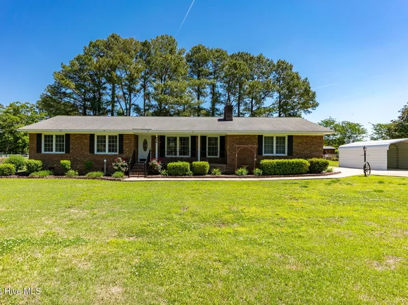 406 Richlands Loop Road, Richlands, NC 28574