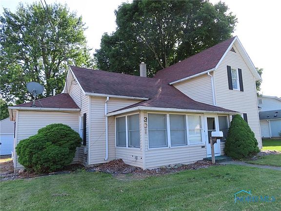 3rd image of 301 Spencerville St