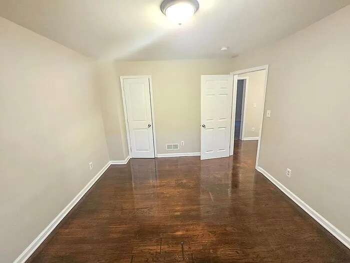 3800 Erdman Ave — Photo 15