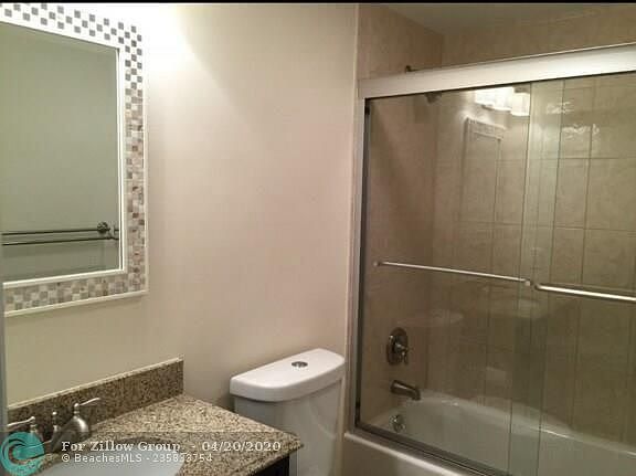 4th image of 2455 NE 51st St #E-303