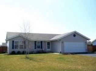 5836 Pierce Ln, South Beloit, IL 61080