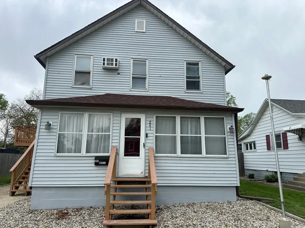 241 N 9th Ave #1, Kankakee, IL 60901