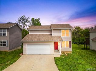 35 Saddleback Ridge Dr, Winfield, MO 63389