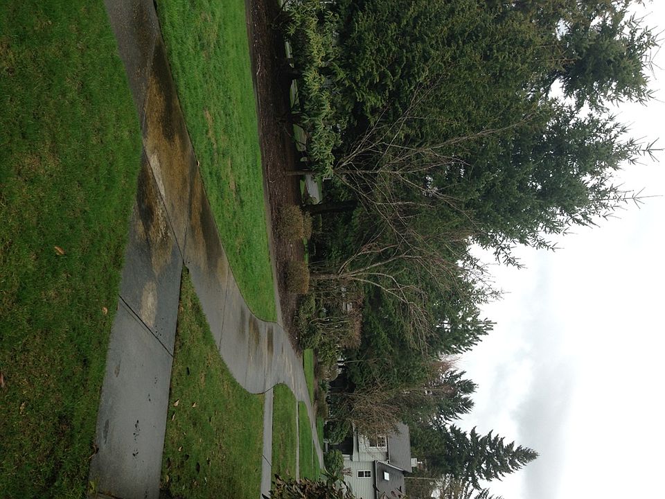 2nd image of 9014 184th Ave E #A104