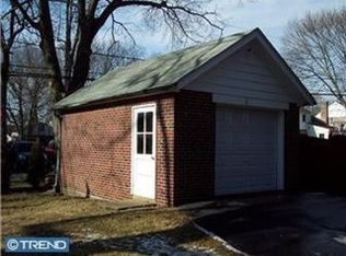 176 S Norwinden Dr, Springfield, PA 19064