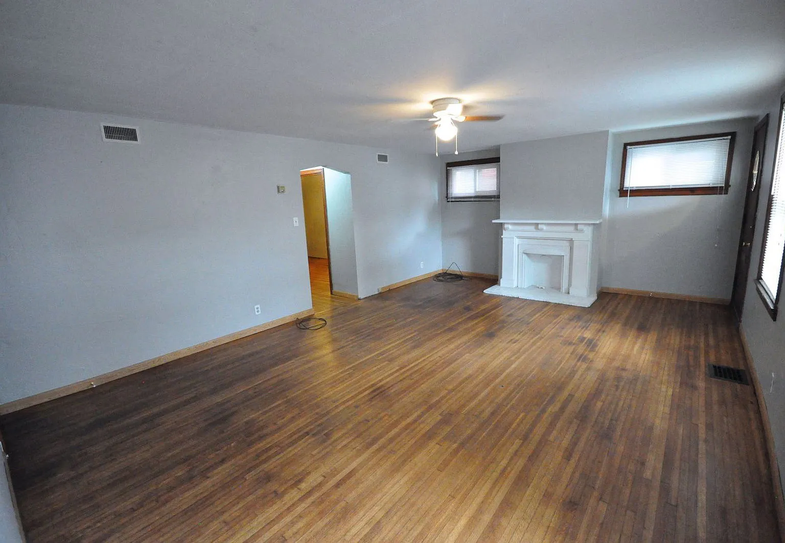 6 bed, 3.0 bath, $3,325 — Photo 3