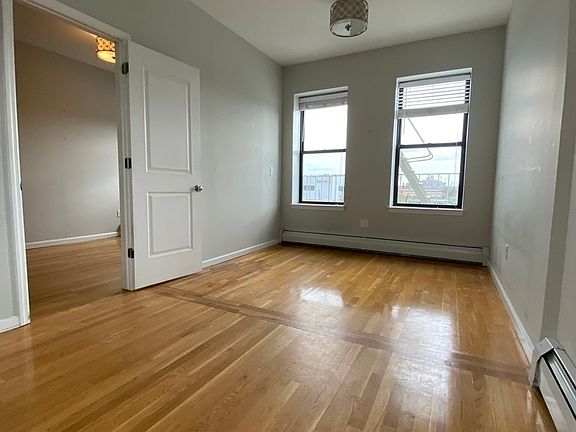 5th image of 144 Bruckner Blvd #4CC