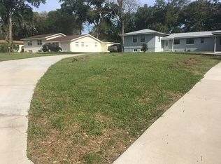 10599 Lakeview Rd E, Jacksonville, FL 32225