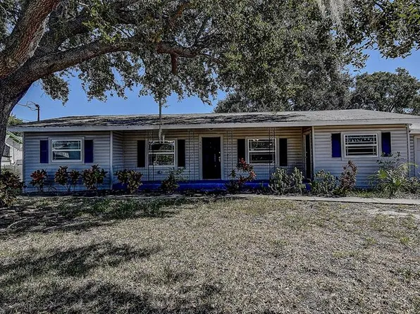 896 N 9th St, Eagle Lake, FL 33839