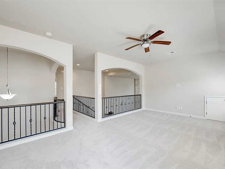 4211 Oldenburg Ln — Photo 13