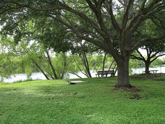 park like grounds on a natural lake