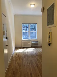 Rented by Urban Real Estate Inc