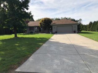 99 Ems B40 Ln, Leesburg, IN