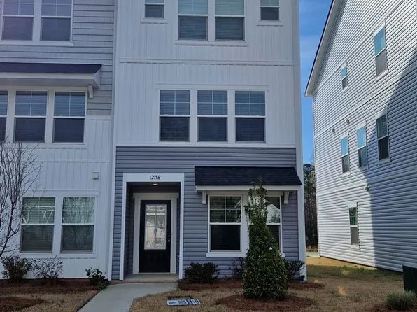 1215 Briarhill Rd, Mooresville, NC