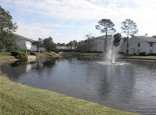 927 Pine Ridge Cir, Sanford, FL 32773