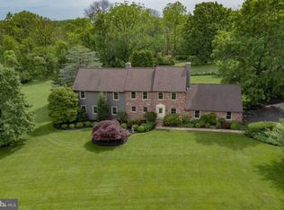 6694 Brownstone Dr, New Hope, PA 18938