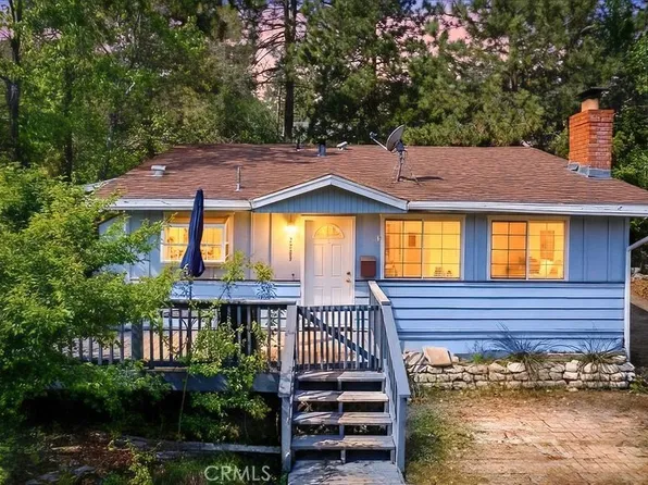 2285 Lausanne Dr, Wrightwood, CA 92397