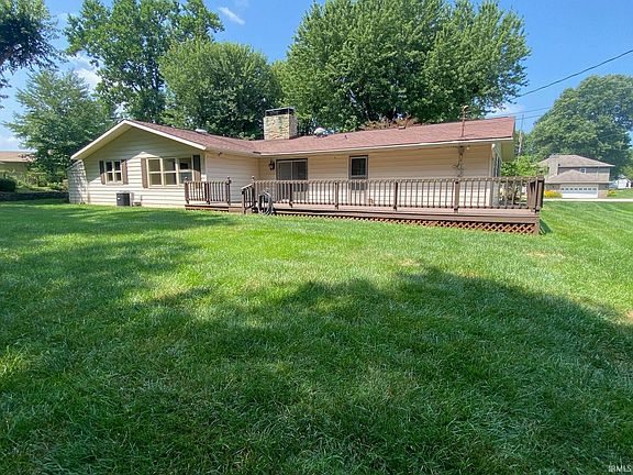2nd image of 4402 N Hillview Dr