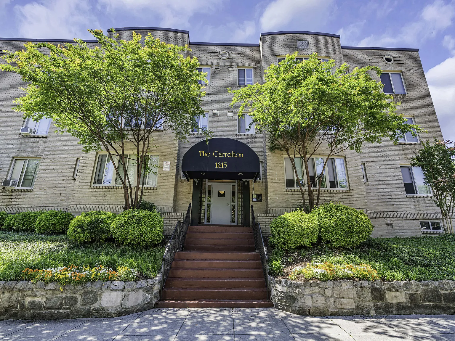 The Carrolton — Photo 1
