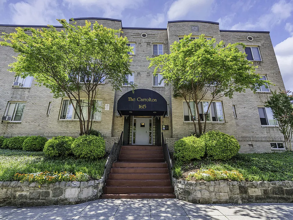 The Carrolton