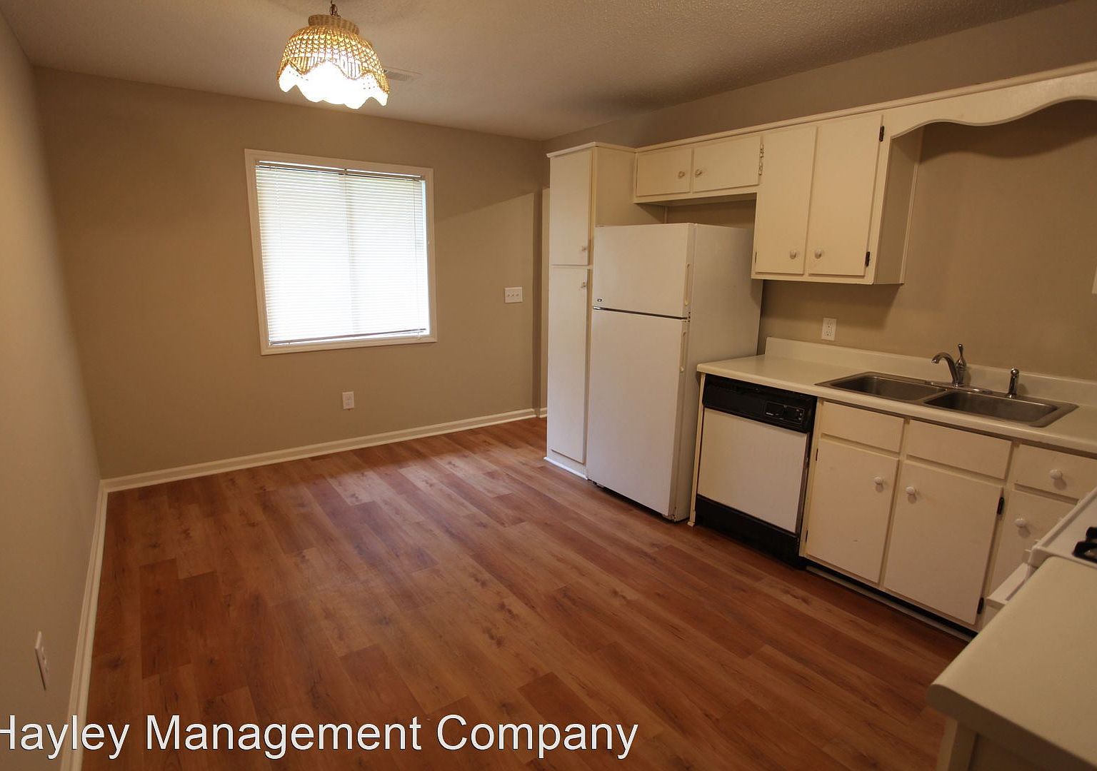 1009 Fitzpatrick Ave APT D, Opelika, AL 36801 Zillow