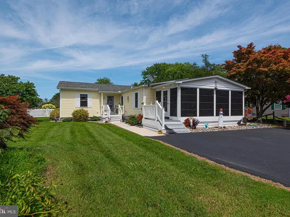 37189 Pinewood Rd, Ocean View, DE 19970