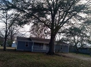 1307 Lee St, Dewitt, AR 72042