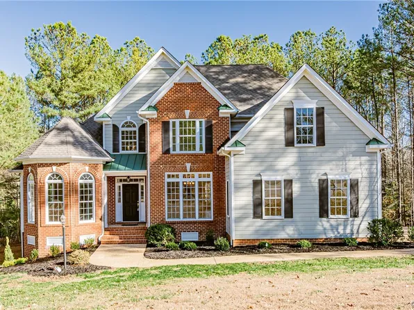5241 Brandon Pines Dr, Providence Forge, VA 23140