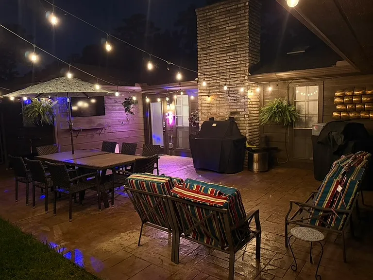 711 Enchanted Trail Dr — Photo 32