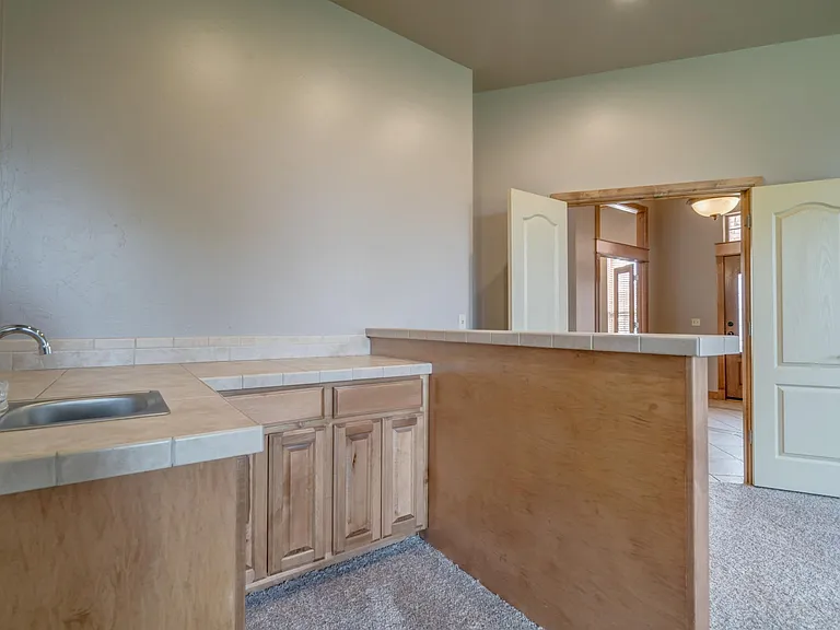 17108 Prestwick Cir — Photo 13