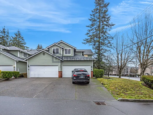 625 101st Pl SE APT D, Everett, WA 98208