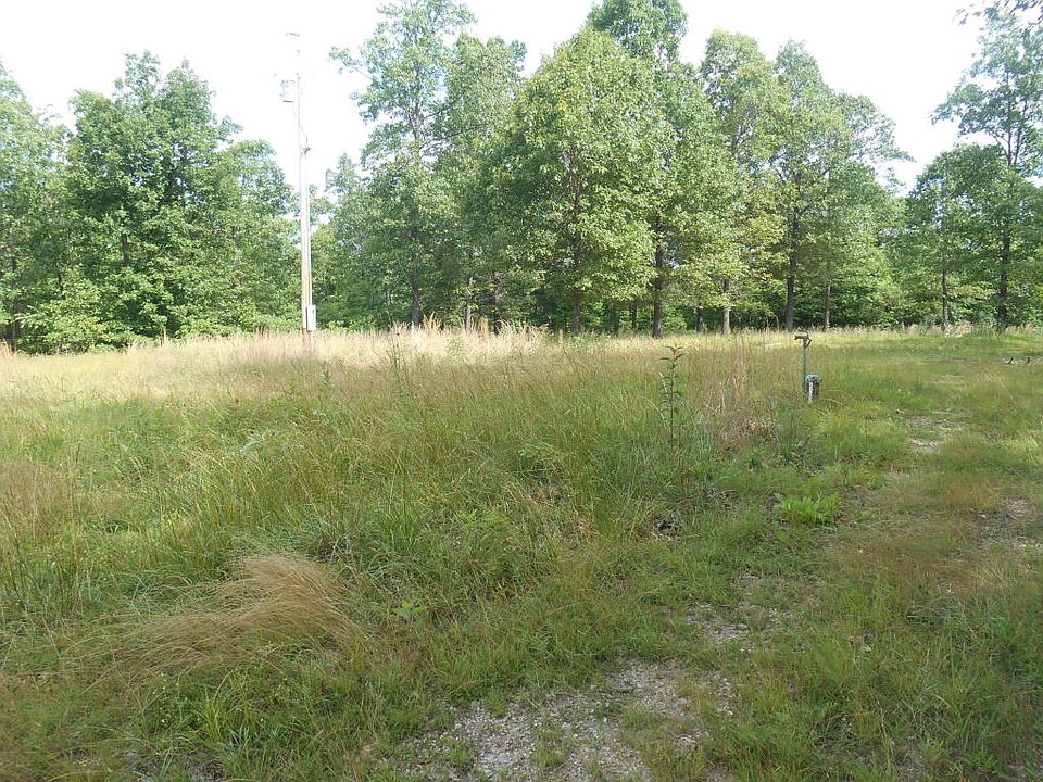 2nd image of 4046 County Road 7640