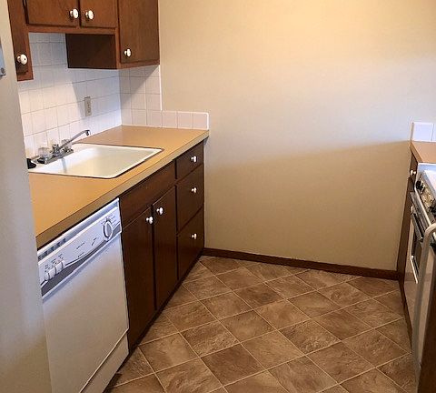 3rd image of 3009 Sierra Pkwy #3