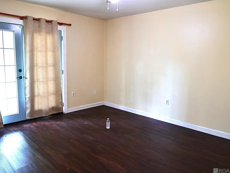 1018 Boreas Dr — Photo 2
