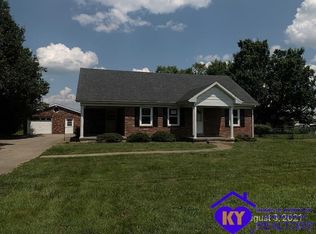 8935 N Loretto Rd, Loretto, KY 40037