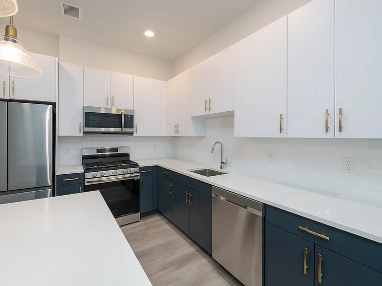 158 1st Ave #208 — Photo 2