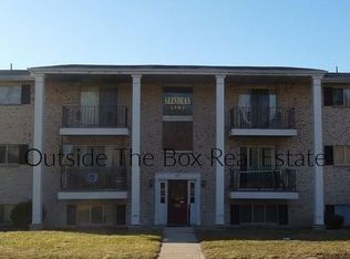 905 Glendean Ave APT 10, Dayton, OH 45431
