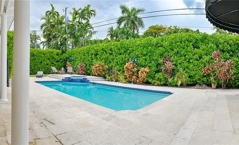 1535 Baracoa Ave — Photo 11