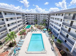 2121 Collier Ave APT 305, Fort Myers, FL 33901