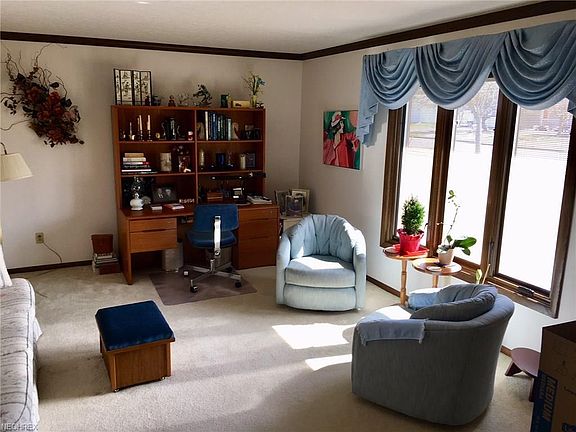 4th image of 151 Cannon Dr