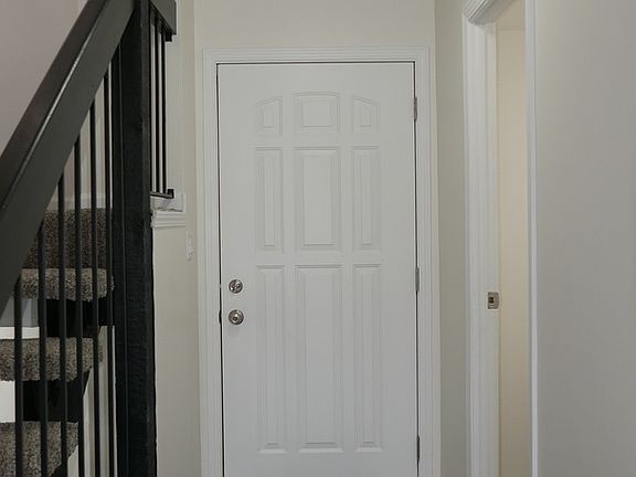 2nd image of 1352 Court Leona