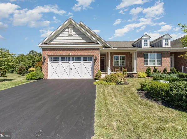 172 Saint Michaels Way, Hanover, PA 17331