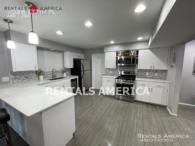 2nd image of 1028 E 7th Pl