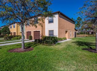 2613 Edgewater Falls Dr, Brandon, FL 33511