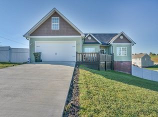 191 Roscoe Fitz Rd, Gray, TN 37615