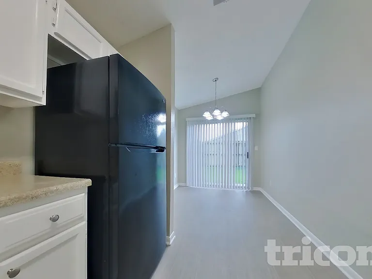 3103 Kelling St — Photo 6