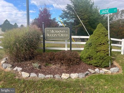 316 Jade Ct, Valley District, WV, 25427